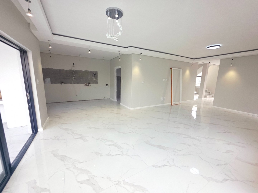 4 Bedroom Property for Sale in Sandown Western Cape